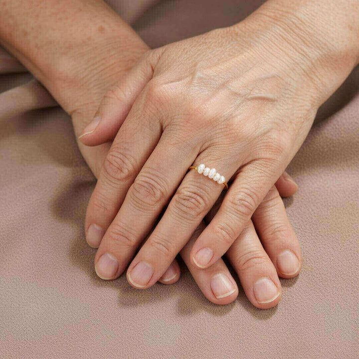 Minimalist Pearl Bead Gold Ring