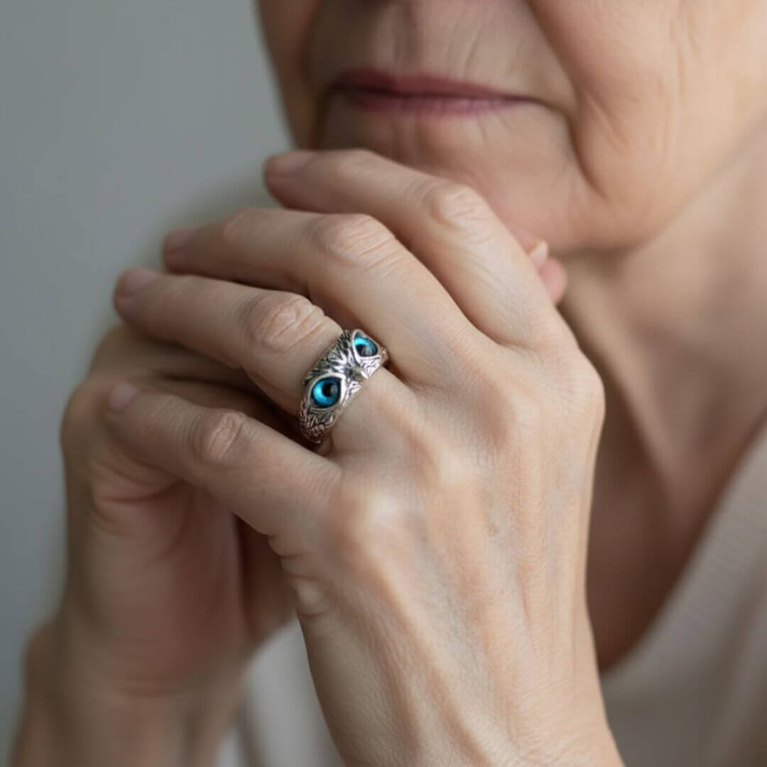 Adjustable Silver Blue Eye Owl Ring