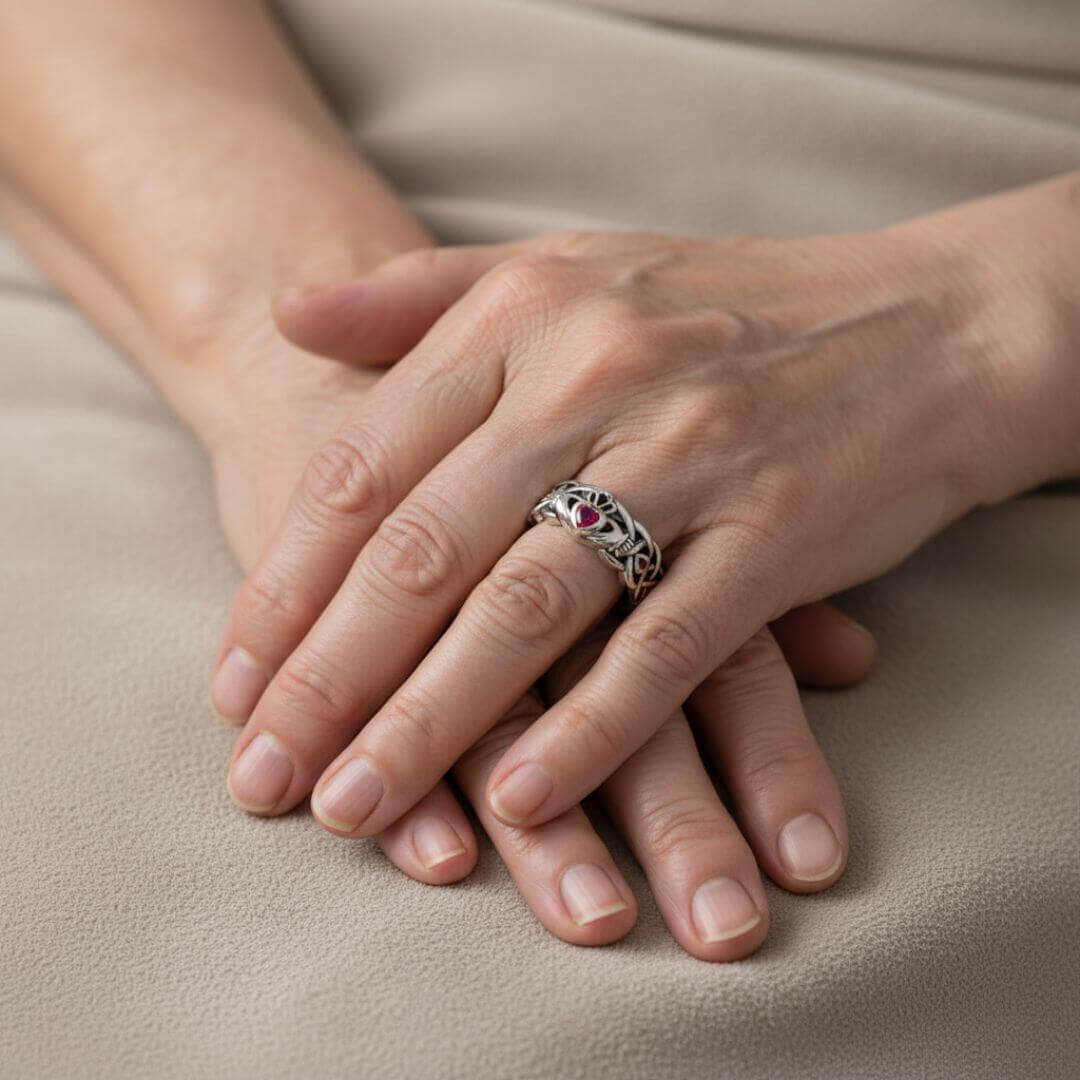 Celtic Claddagh Heart Ring Silver