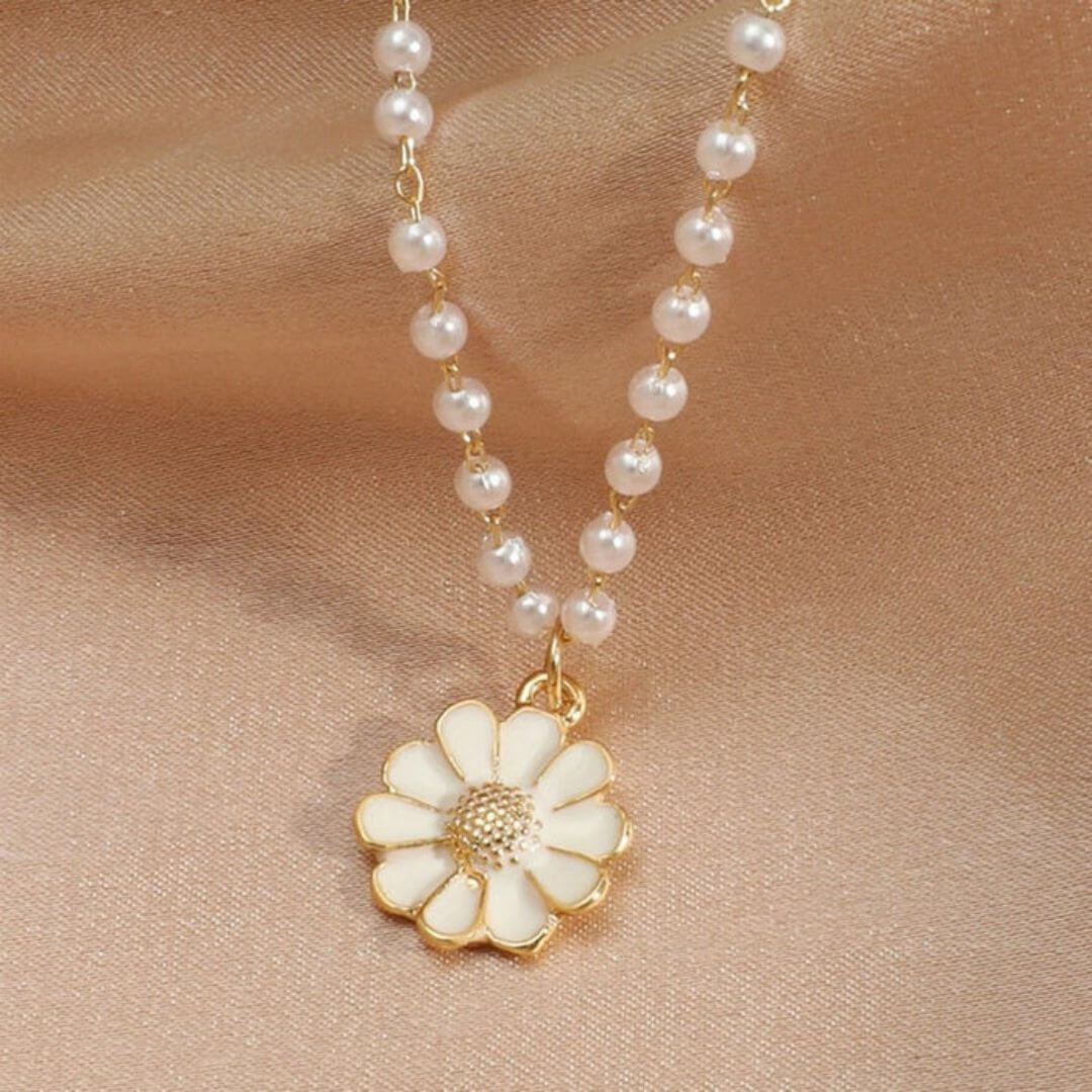 Dainty Pearl Daisy Pendant Necklace - Diane Jewelry