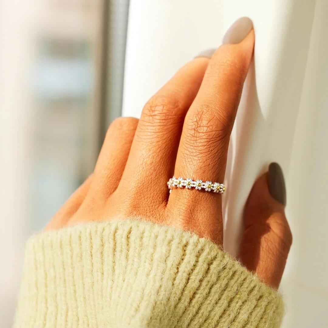 Daisy Flower Enamel Stack Ring - Diane Jewelry
